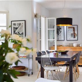 3 Bedroom Villa with Pool, Terrace and Sea Views near Vinisce, Sleeps 7